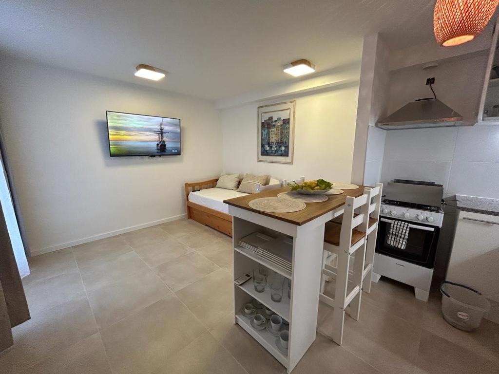 Apartamento Centrico Con Garage Mercedes Exterior photo